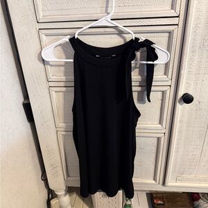Banana Republic Black Sleeveless Blouse with Bow